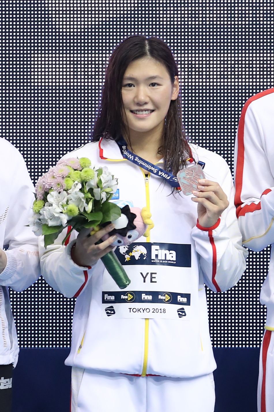 短池游泳世界杯叶诗文获女子200米混合泳季军