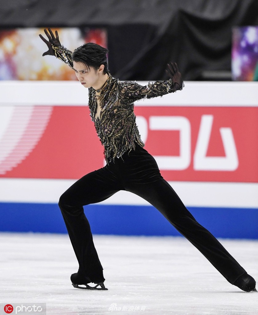 花滑世锦赛羽生结弦破300分摘银