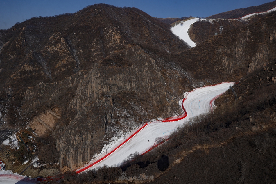 新浪直击：探访冬奥会延庆赛区国家高山滑雪中心