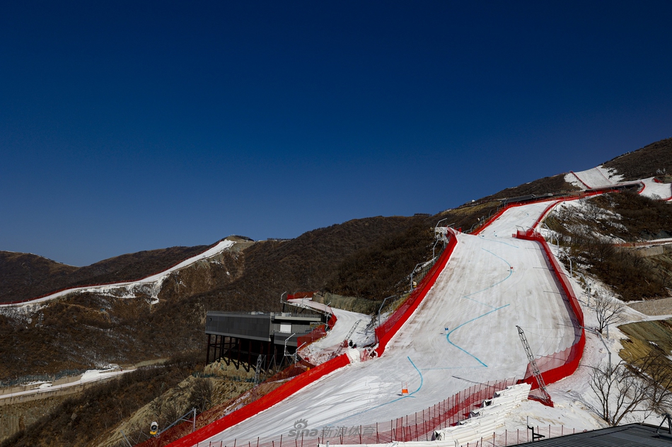 新浪直击：探访冬奥会延庆赛区国家高山滑雪中心
