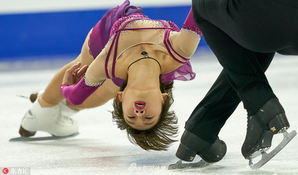 花滑大奖赛彭程/金杨双人滑摘银