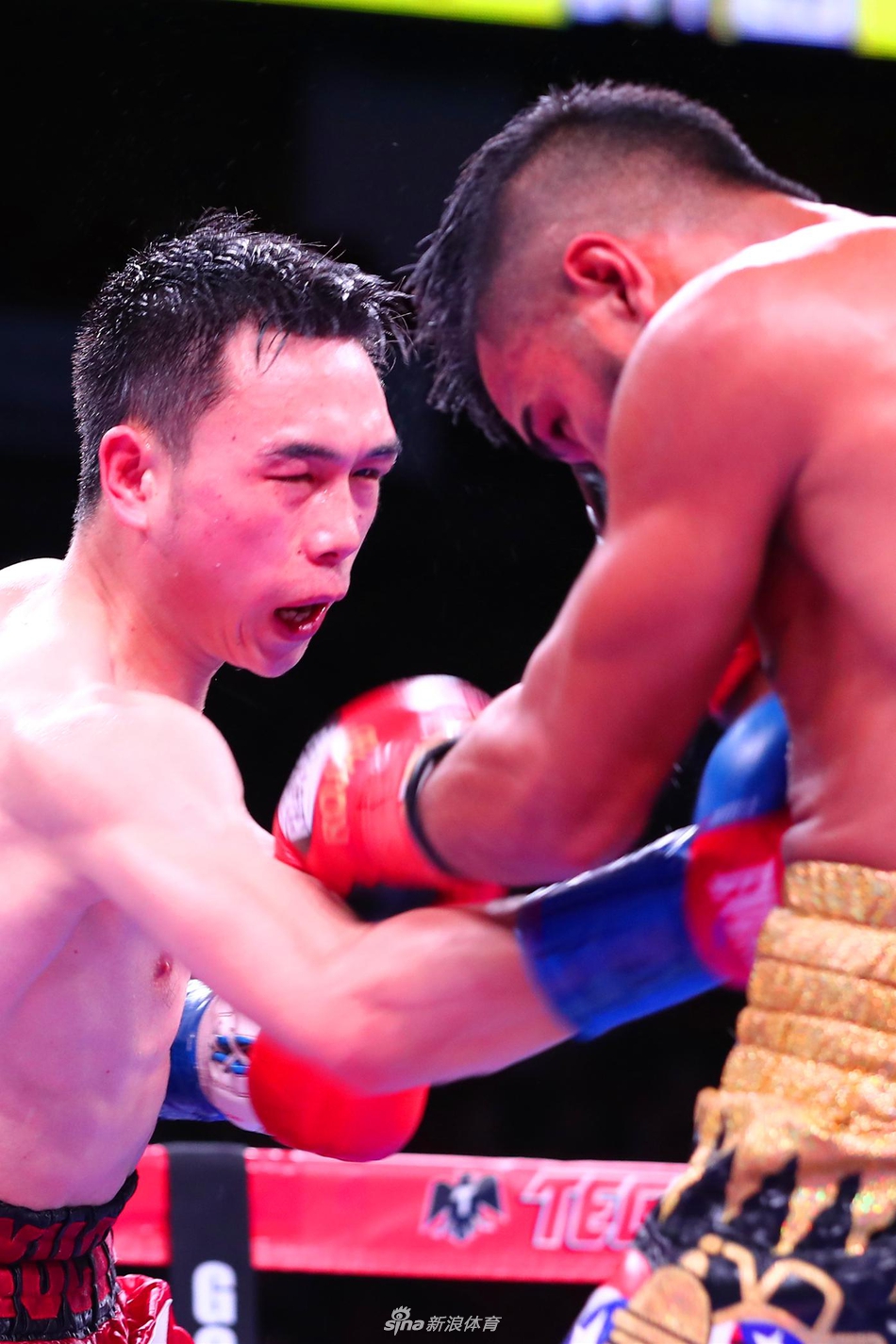 新浪直击徐灿赢得WBA世界金腰带