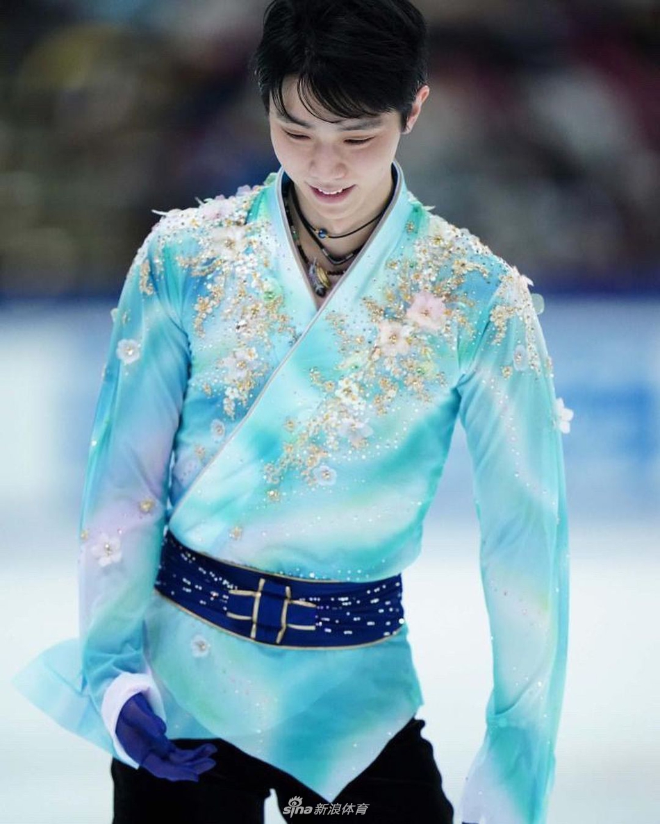 花滑全日赛 羽生结弦夺冠