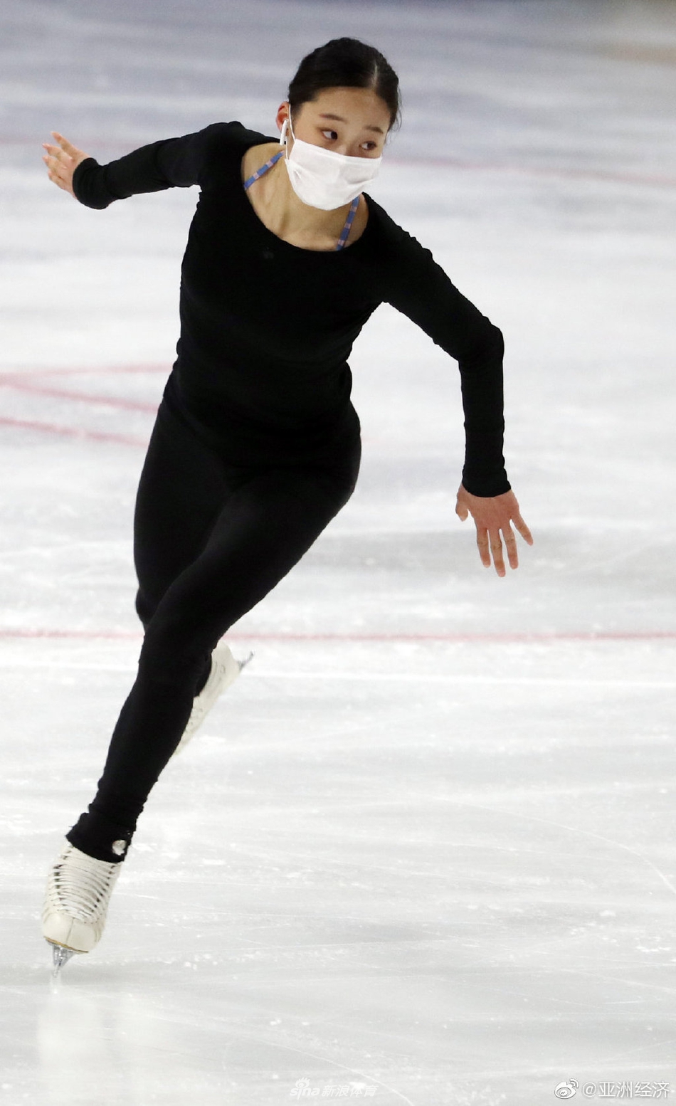 韩国花滑美女刘永上冰训练