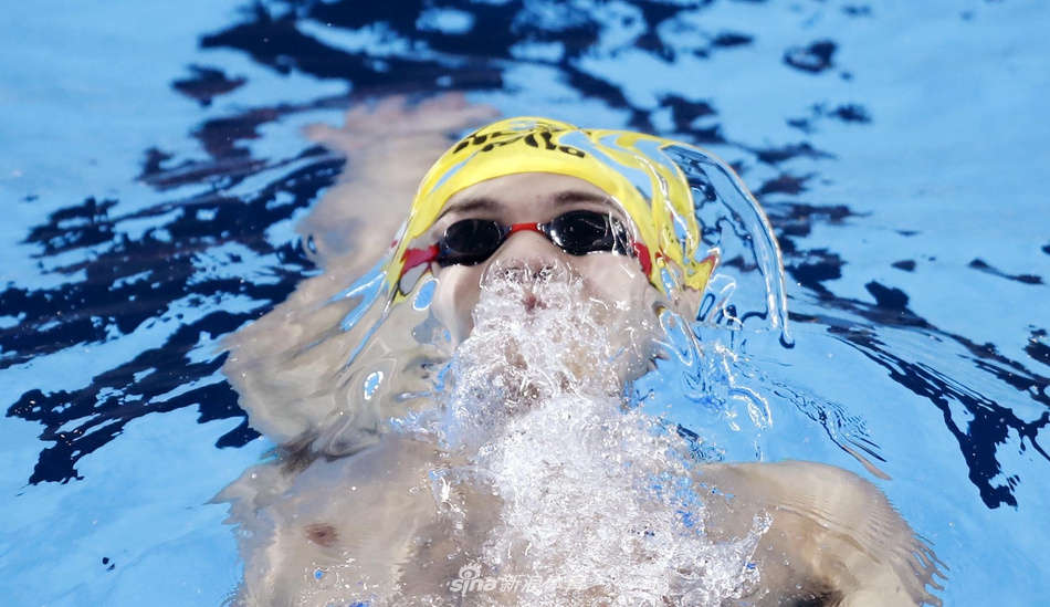 冠军系列赛徐嘉余入江陵介并列男子100米仰泳冠军