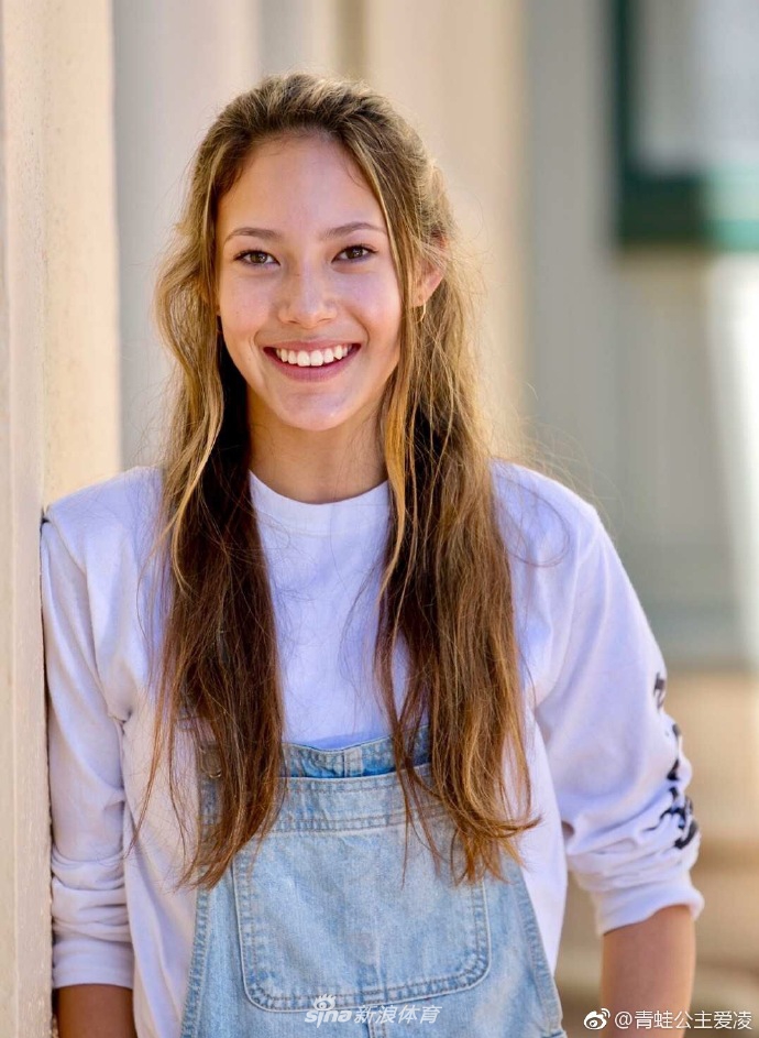 中国滑雪首位归化运动员谷爱凌美照