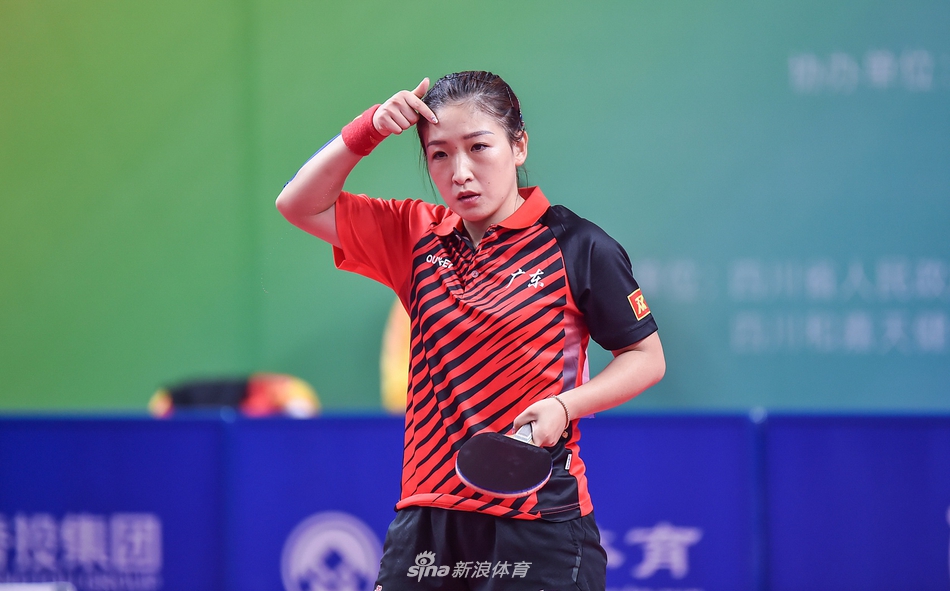 刘诗雯出战全运会乒乓球资格赛