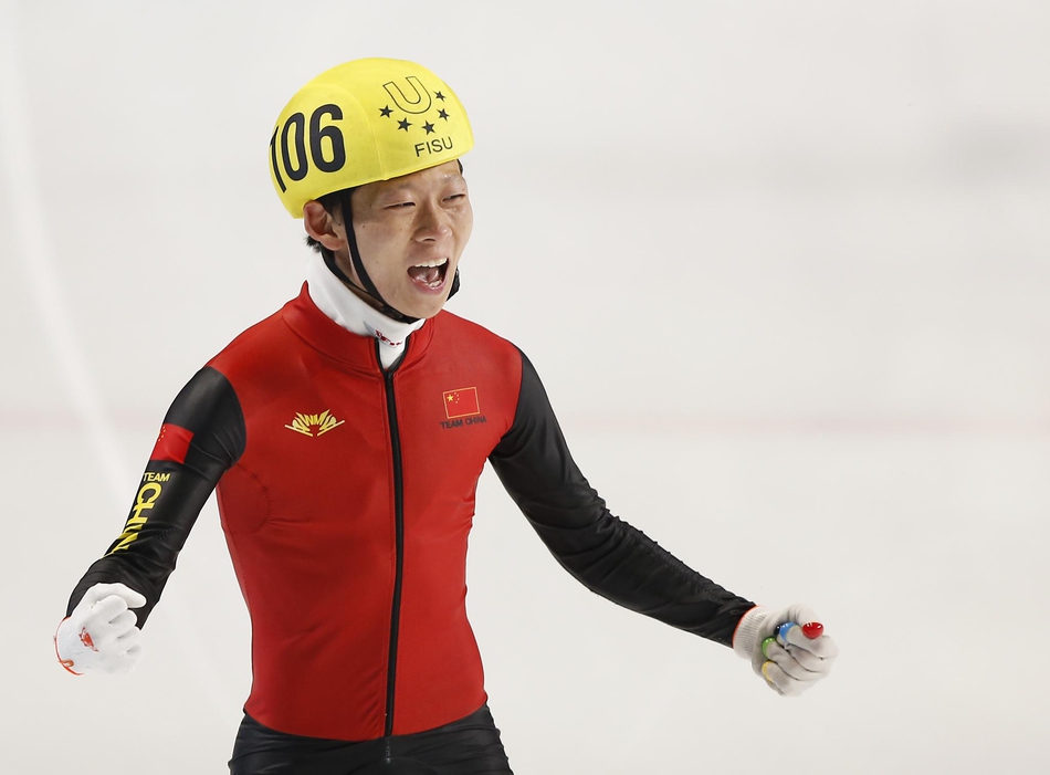 大冬会安凯为中国代表团夺得首金