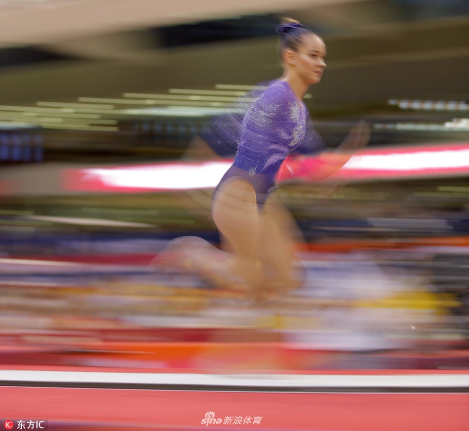 体操世锦赛女子跳马决赛拜尔斯夺冠