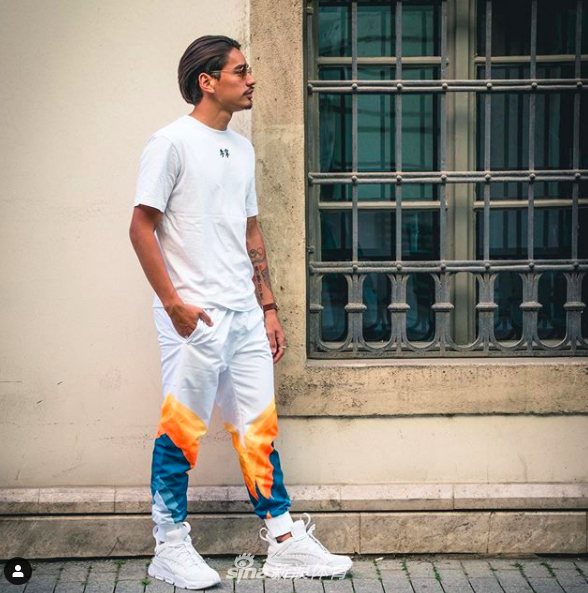 短道速滑刘少林刘少昂兄弟布达佩斯街拍