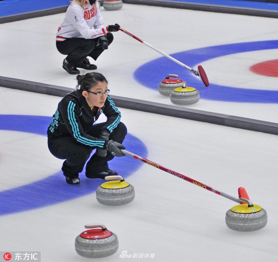 女子冰壶队队长王冰玉宣布退役