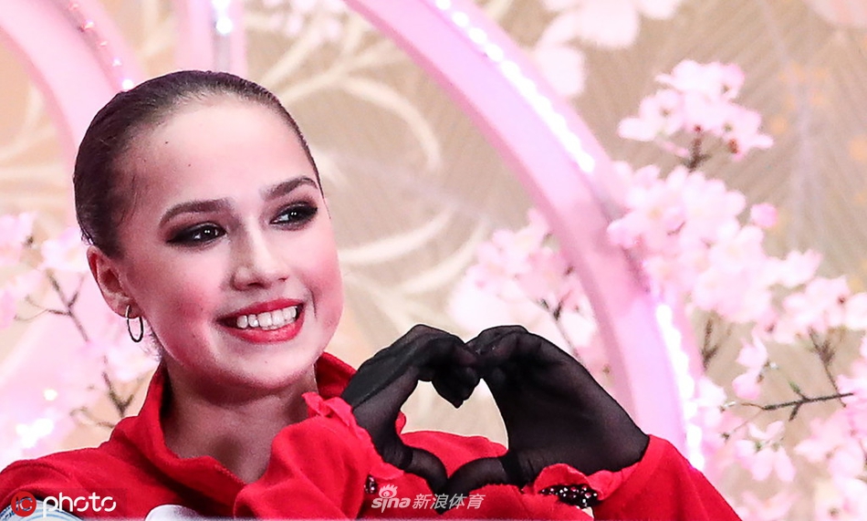 花滑世锦赛扎吉托娃夺冠 成就大满贯