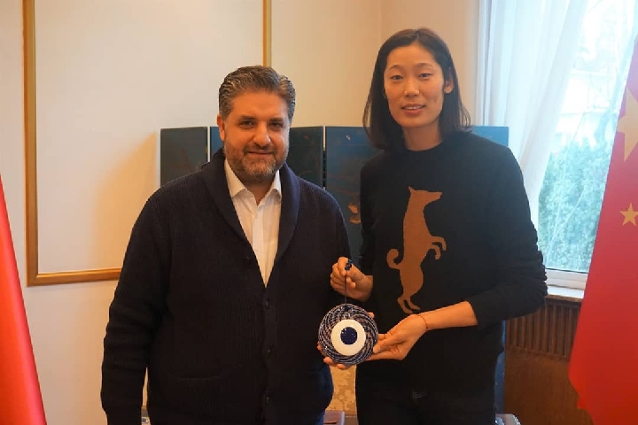 朱婷受邀前往土耳其驻华大使馆做客