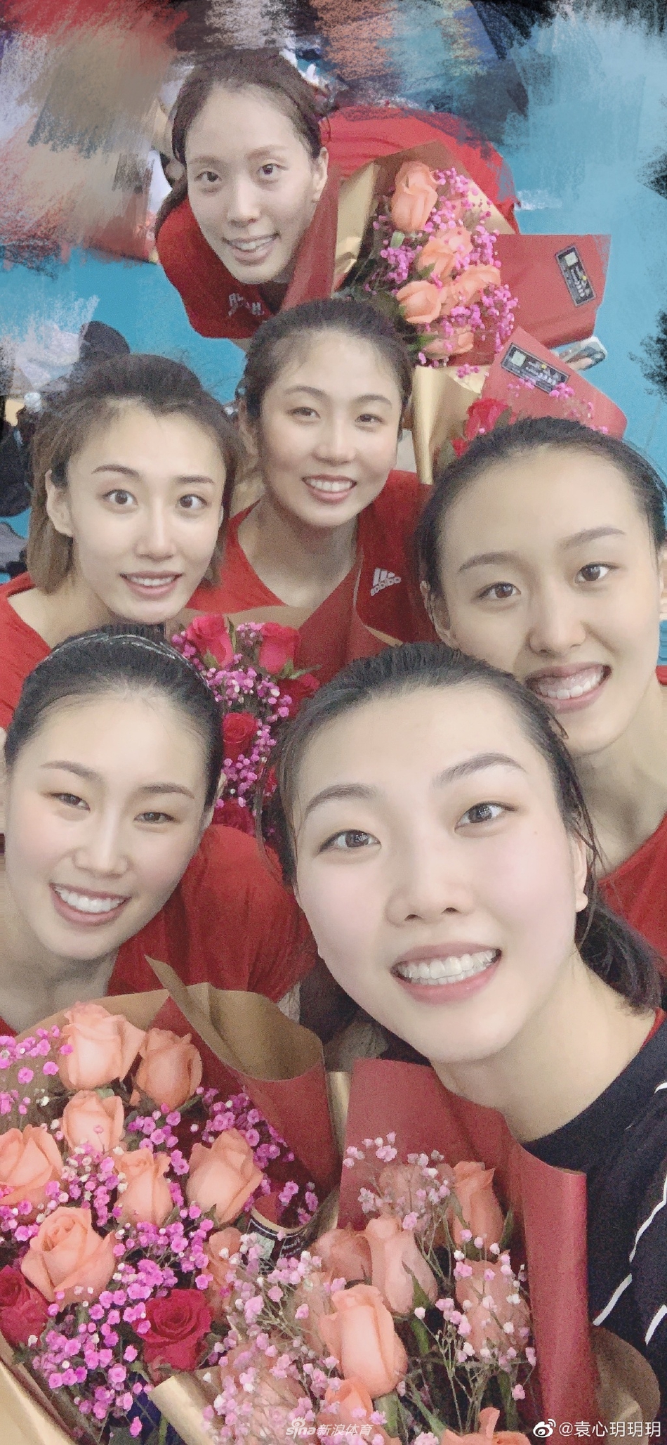 中国女排训练中度过妇女节