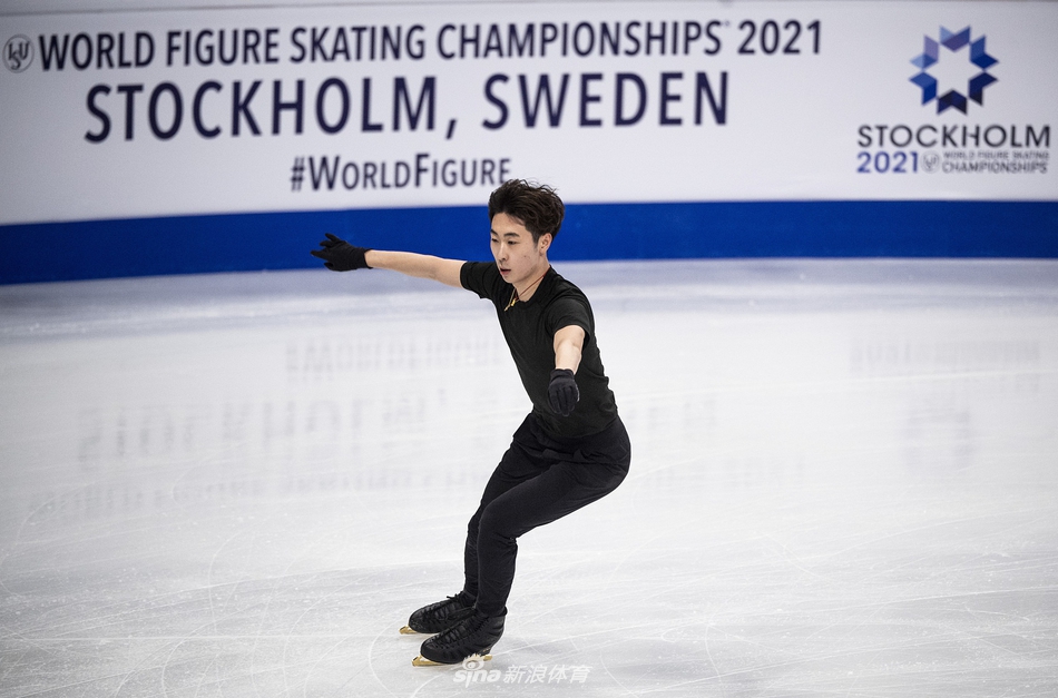 花滑世锦赛金博洋闫涵备战