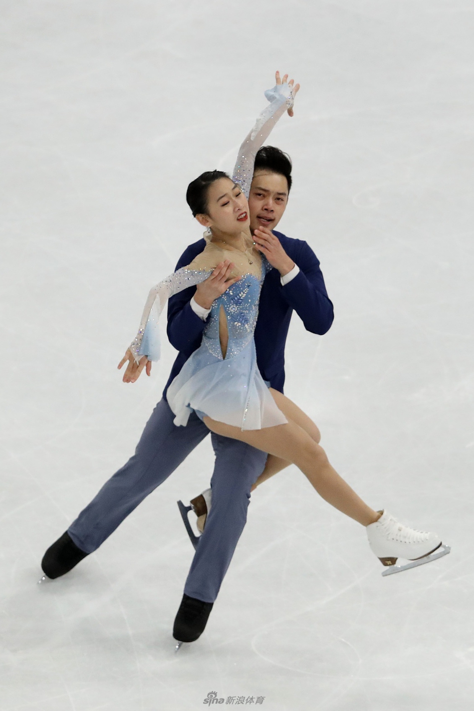 彭程/金杨短节目第五 比赛服出状况