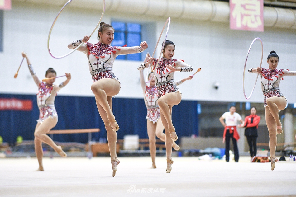 中国艺术体操队集体项目公开测验