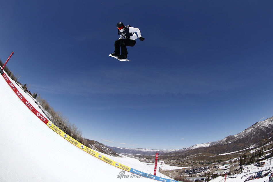 肖恩-怀特复出亮相单板滑雪世界杯