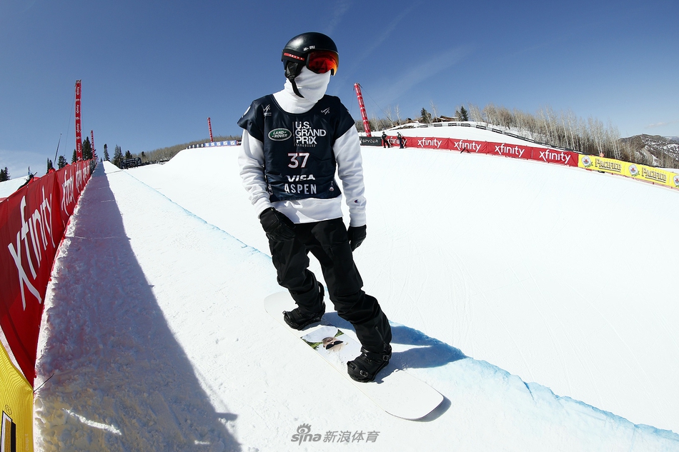 肖恩-怀特复出亮相单板滑雪世界杯