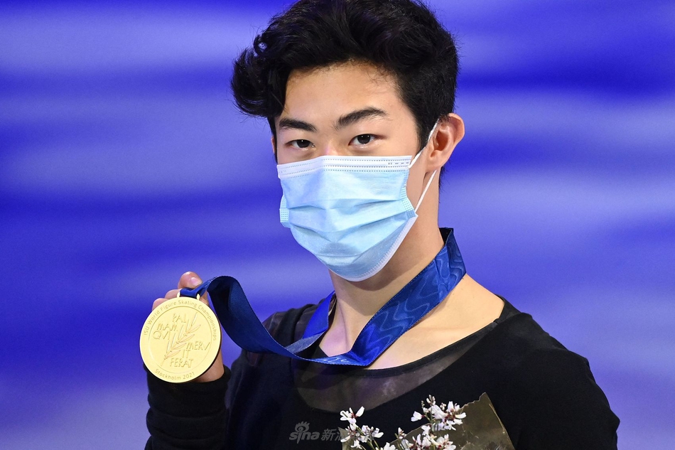 花滑世锦赛陈巍三连冠