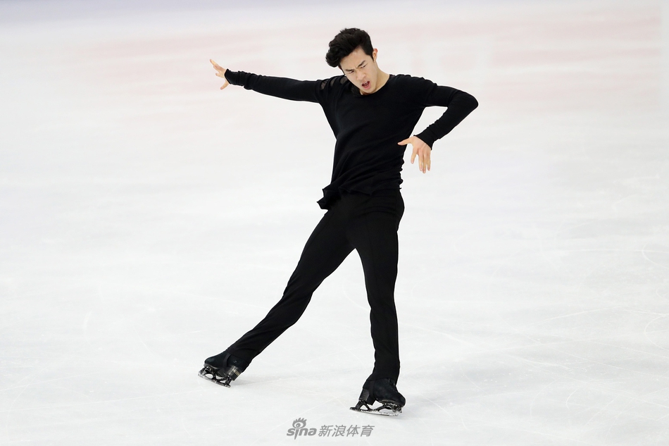花滑世锦赛陈巍三连冠
