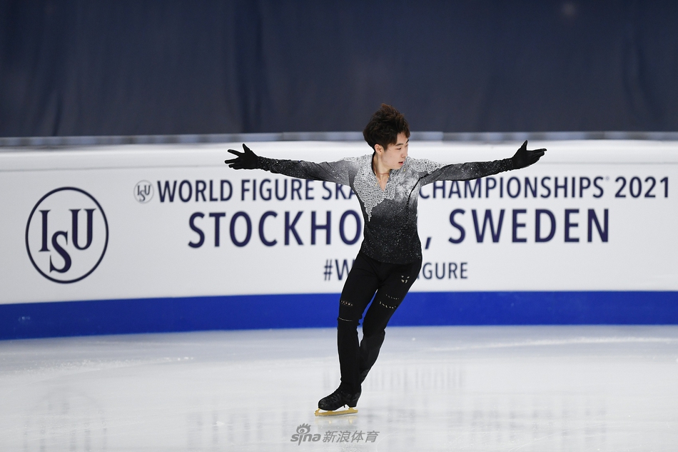 花滑世锦赛闫涵金博洋出战自由滑