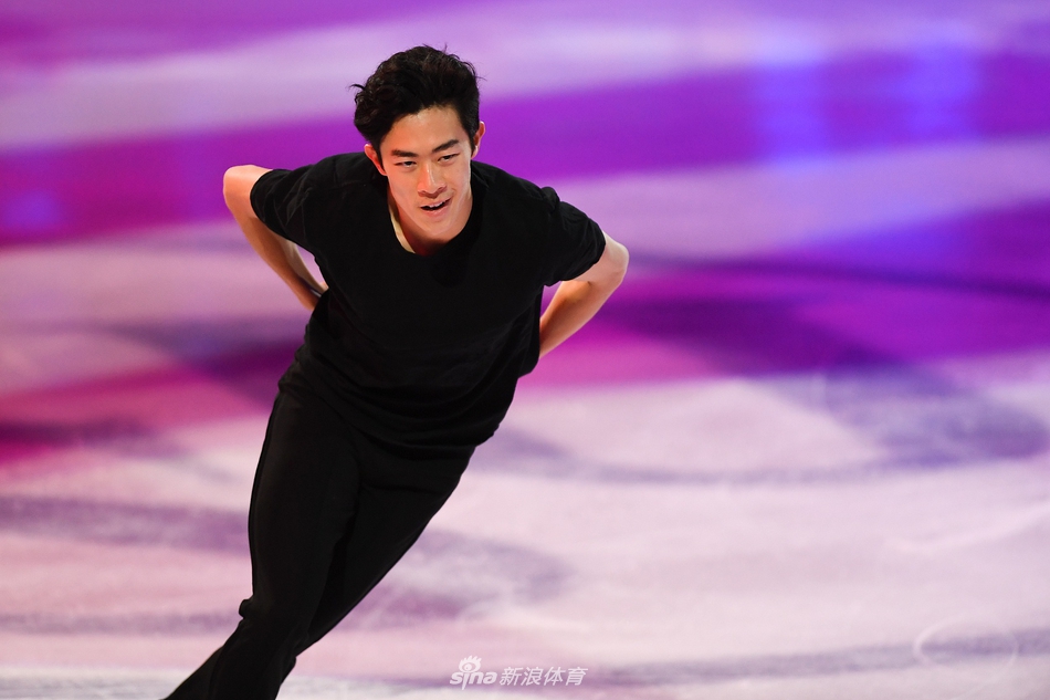 花滑世锦赛陈巍表演滑