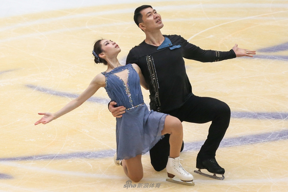 花滑名将于小雨退役