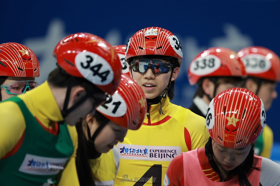 武大靖领衔冬奥短道速滑测试活动