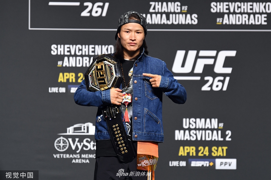 UFC261前瞻：张伟丽罗斯赛前对视