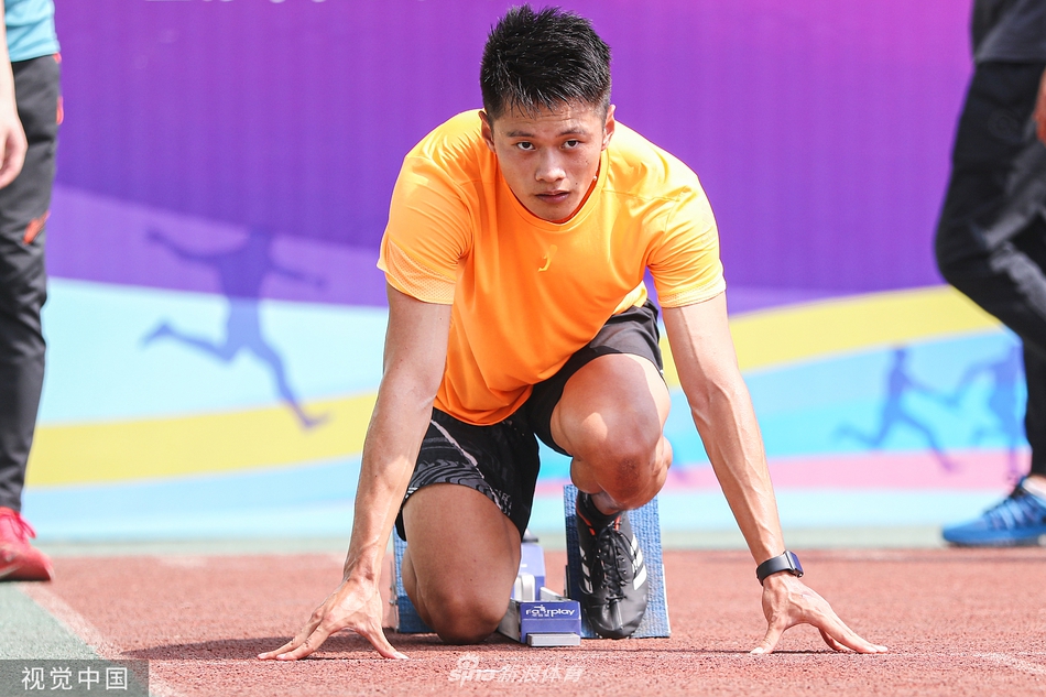 田径分区邀请赛华东赛区 苏炳添谢震业备战