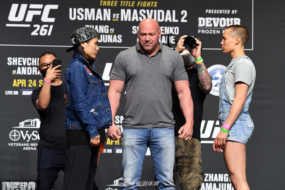 UFC261前瞻：张伟丽罗斯赛前对视