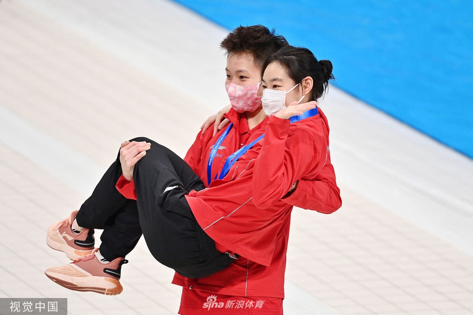 跳水世界杯陈艺文/昌雅妮女双三米板夺冠