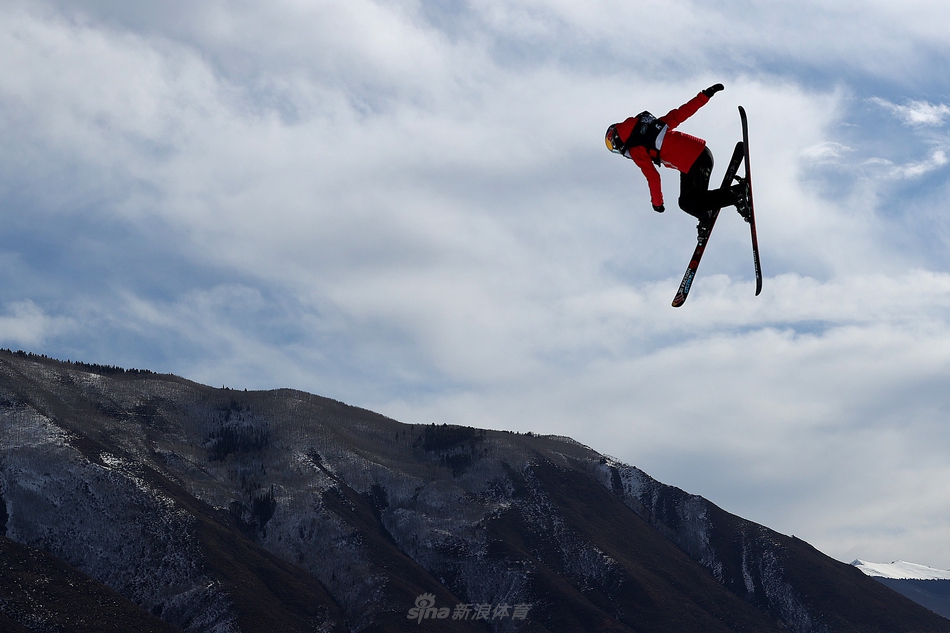 谷爱凌获世界杯坡面障碍技巧第四