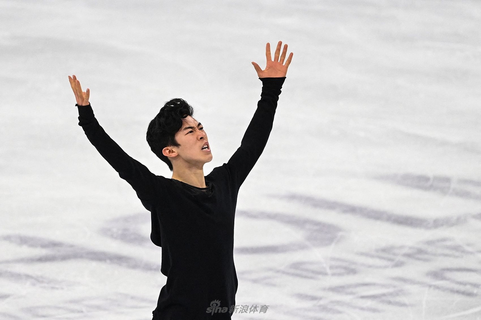 花滑世锦赛陈巍三连冠
