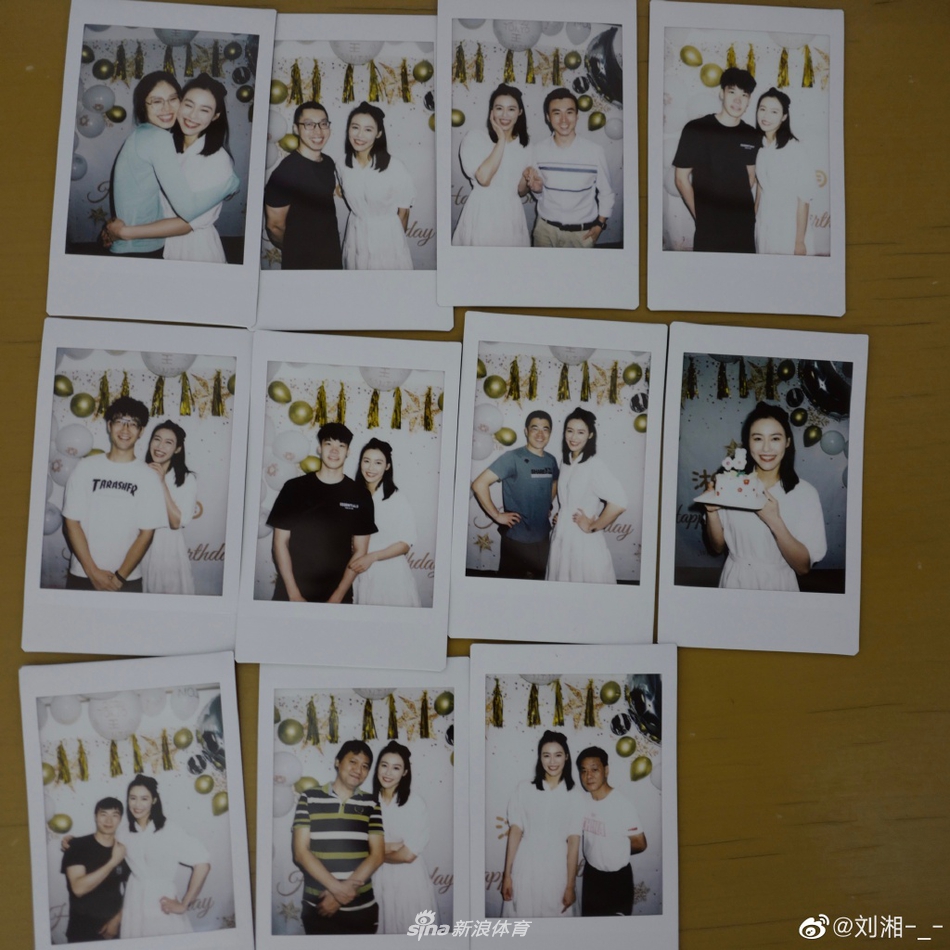 游泳女神刘湘庆祝24岁生日