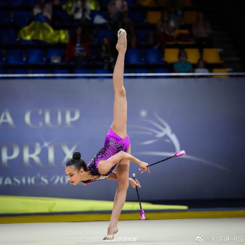 混血艺术体操少女获得中国国籍