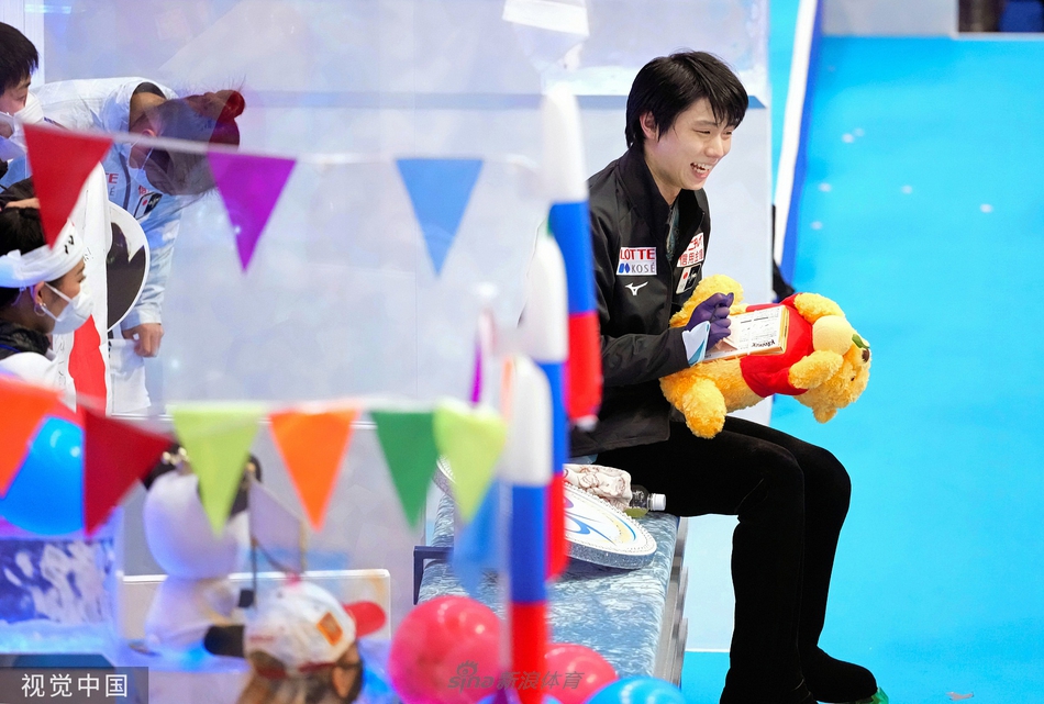 花滑世团赛 陈巍羽生结弦再对决