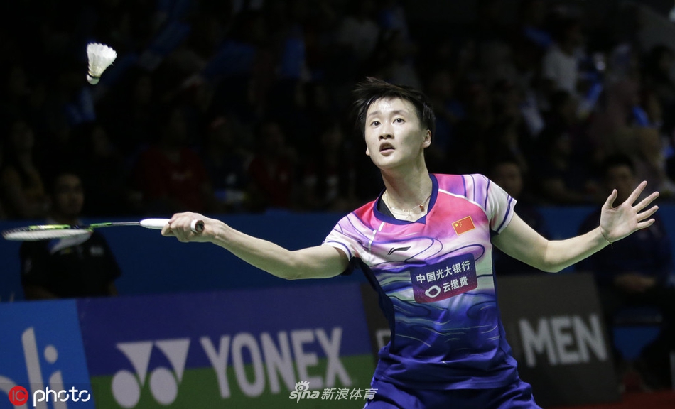 印尼赛女单1/4决赛：陈雨菲2-1张蓓雯