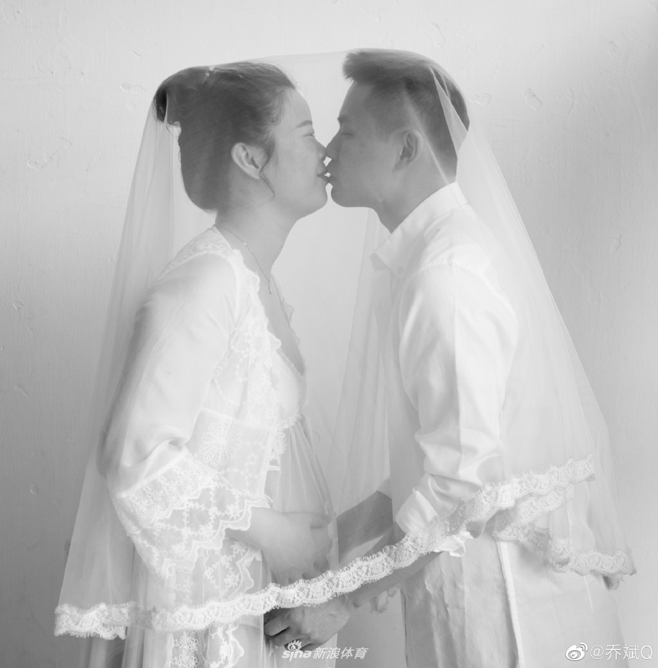 奥运冠军李雪芮怀孕