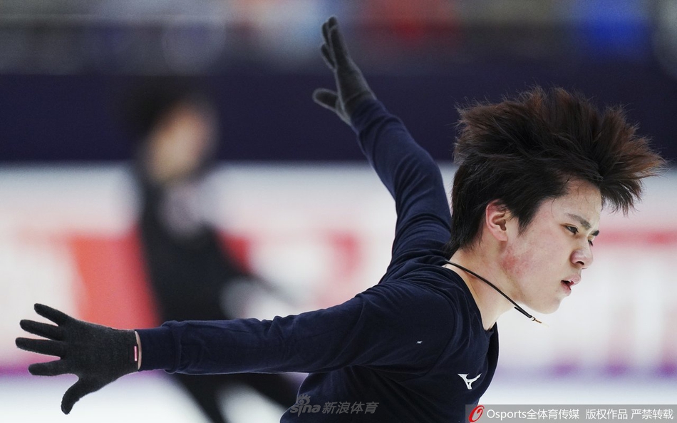40 割引ホワイト系激安な 宇野昌磨 16 印刷物 コレクションホワイト系 Urbanfarminginstitute Org