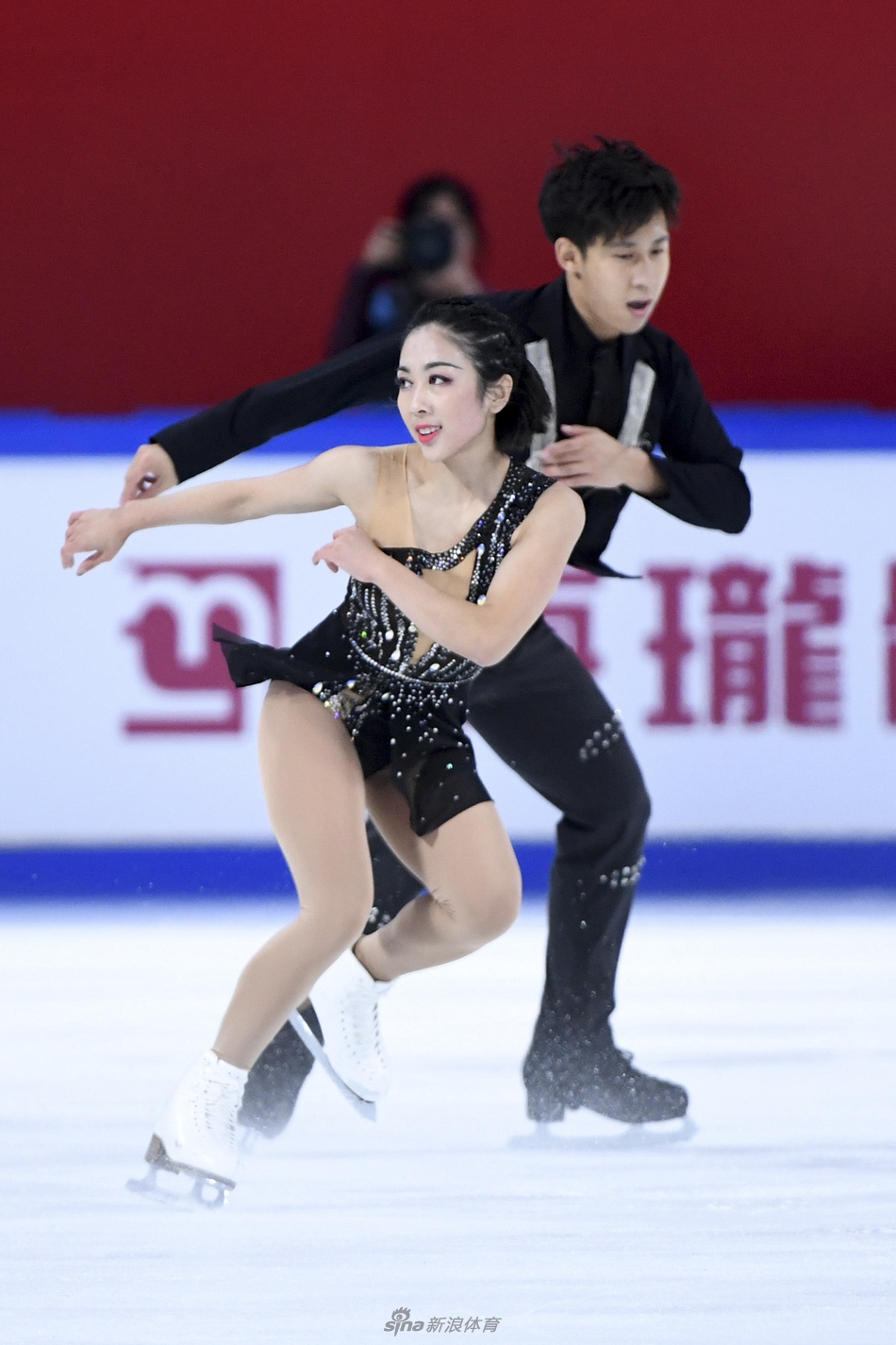 花滑中国杯隋文静/韩聪短节目第一