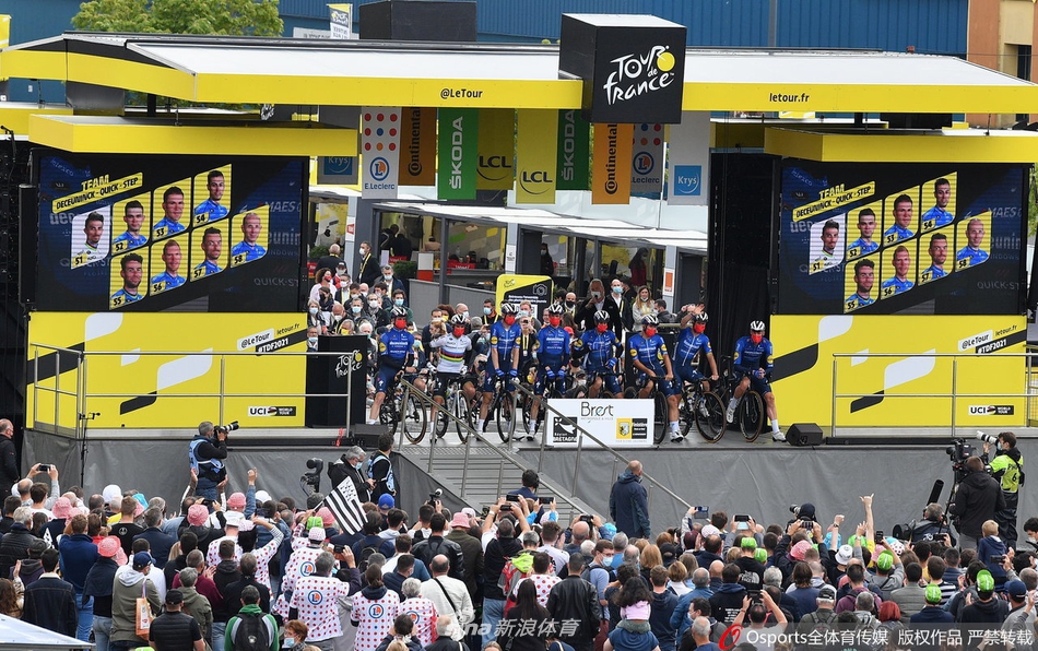 环法第1赛段：选手开始新征程