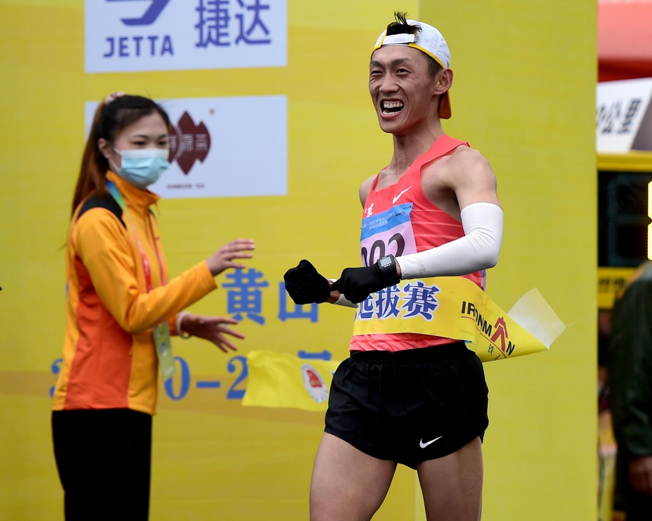 王凯华打破男子20公里竞走全国纪录