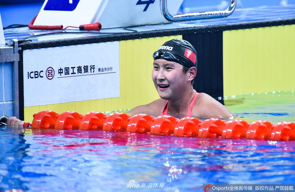 冠军赛女子1500米自由泳王简嘉禾夺冠