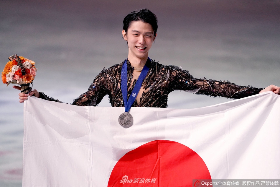 花滑世锦赛羽生结弦破300分摘银