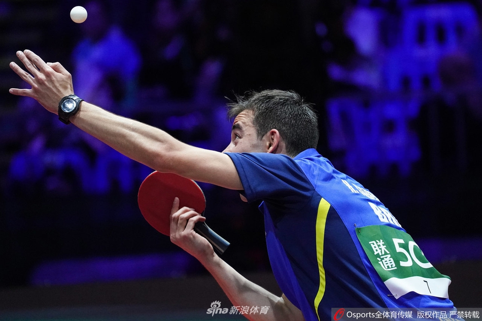 世乒赛马龙逆转挺进八强