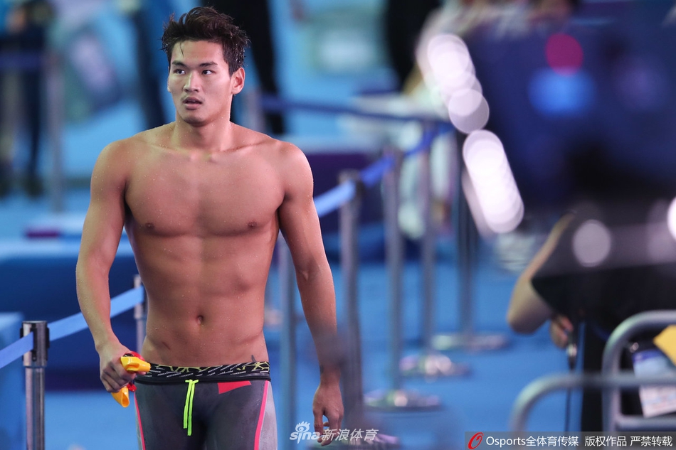 世锦赛男子50米仰泳半决赛 徐嘉余第6晋级