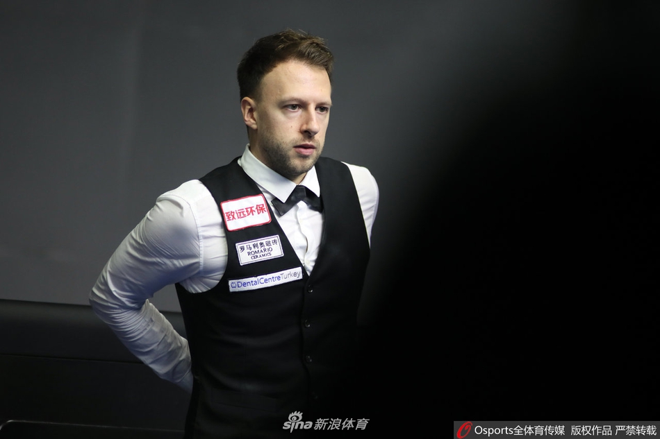 斯诺克世界公开赛第2轮：特鲁姆普5-3梁文博