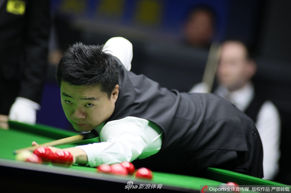 斯诺克世界公开赛第2轮 丁俊晖5-2晋级